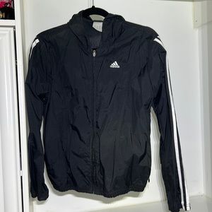 Small windbreaker!
